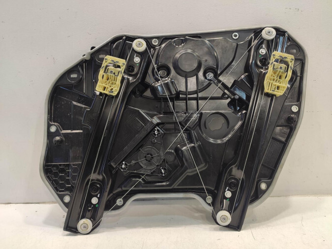 ELEVALUNAS DELANTERO IZQUIERDO BMW SERIE 1 2020