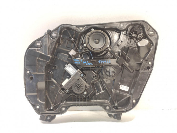 ELEVALUNAS DELANTERO DERECHO BMW SERIE 1 2020