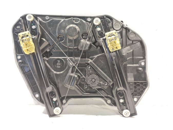 ELEVALUNAS DELANTERO DERECHO BMW SERIE 1 2020