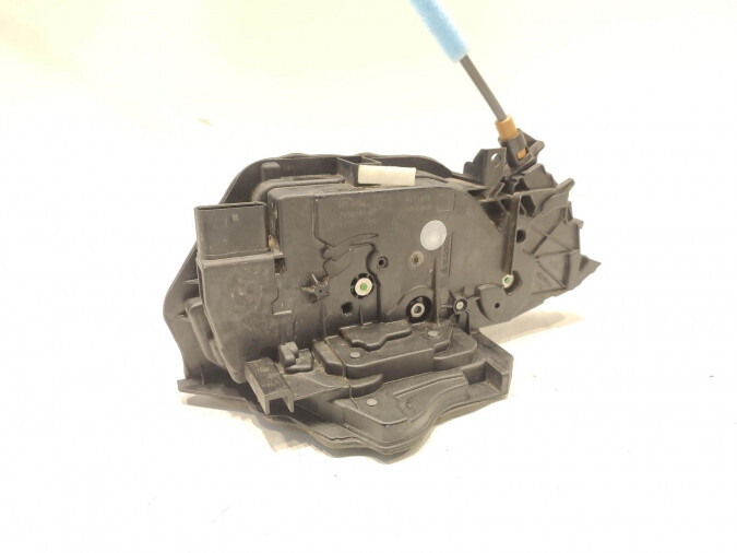 CERRADURA PUERTA TRASERA DERECHA BMW SERIE 1 2020