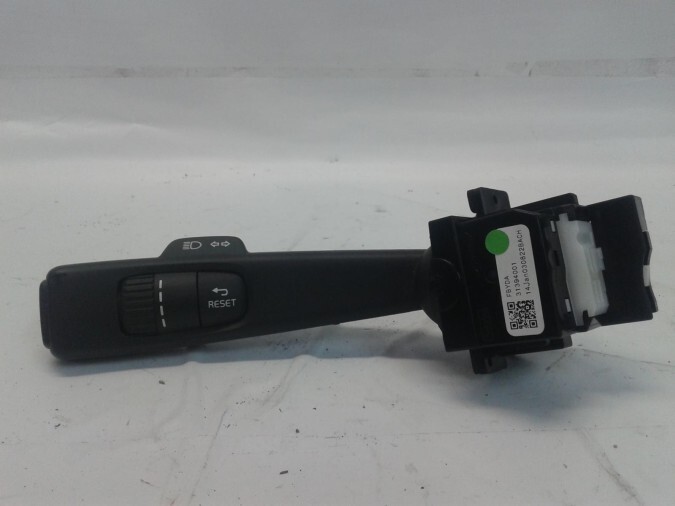 MANDO LUCES VOLVO V60 2014