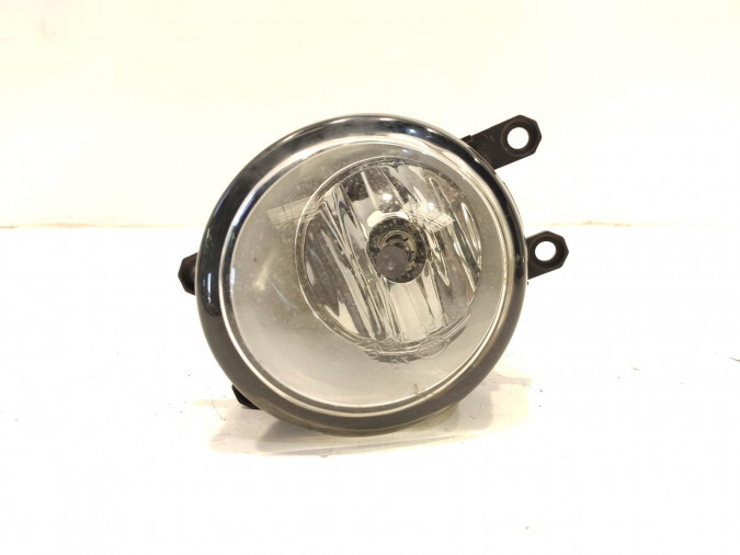 FARO ANTINIEBLA DELANTERO DERECHO TOYOTA AURIS 2008