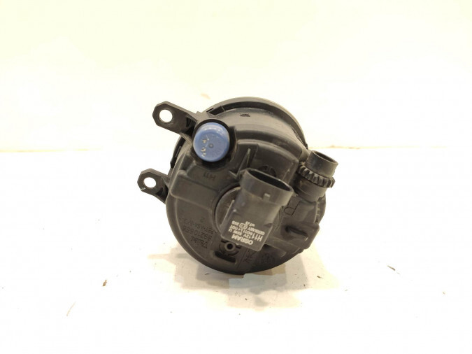 FARO ANTINIEBLA DELANTERO DERECHO TOYOTA AURIS 2008