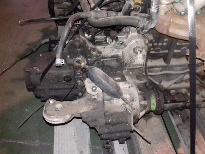 CAJA CAMBIOS VOLKSWAGEN CADDY 2003