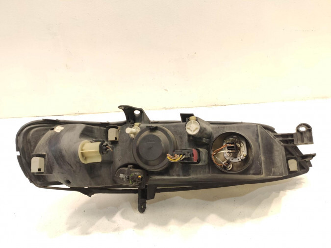 FARO DELANTERO IZQUIERDO OPEL VECTRA 2000