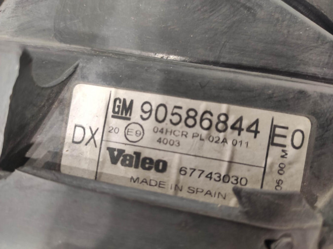 FARO DELANTERO IZQUIERDO OPEL VECTRA 2000