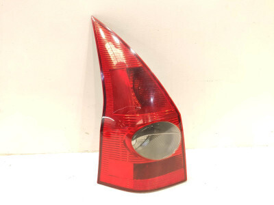 PILOTO TRASERO IZQUIERDO RENAULT MEGANE 2004