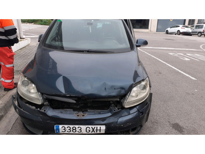 PINZA FRENO DELANTERA DERECHA VOLKSWAGEN GOLF 2005