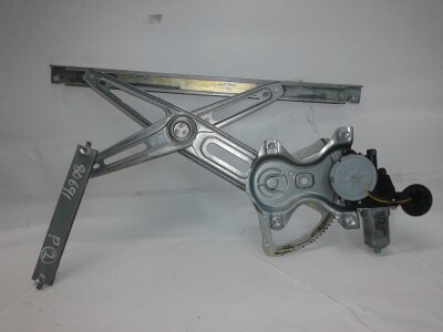 ELEVALUNAS DELANTERO DERECHO TOYOTA AURIS 2008