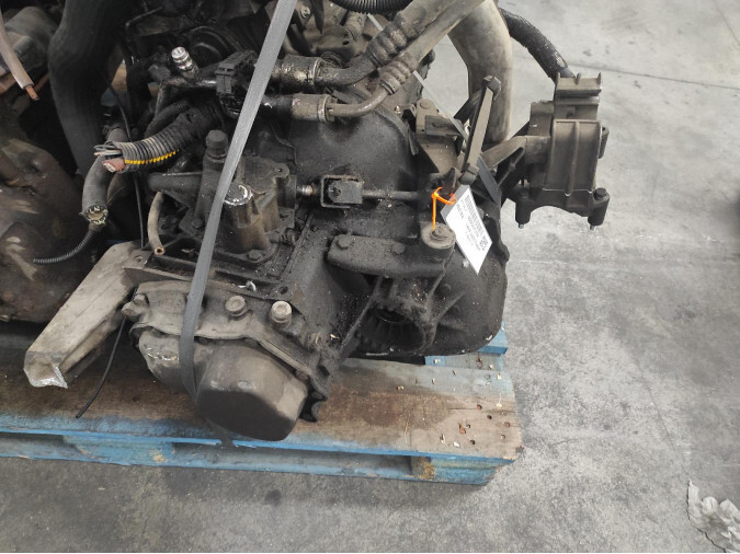 CAJA CAMBIOS OPEL VECTRA 1999