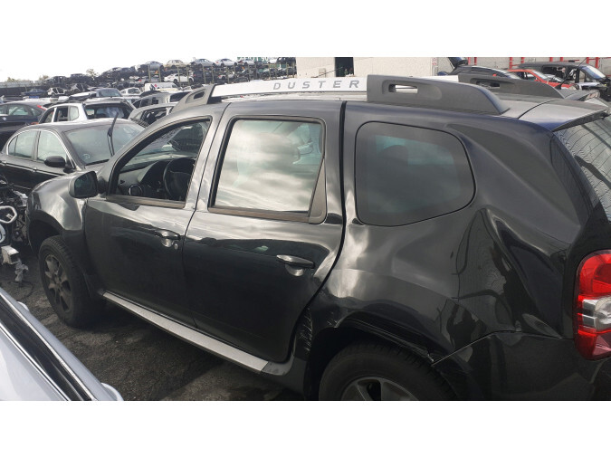 CONCHA PASE R.DL.D. DACIA DUSTER 2015