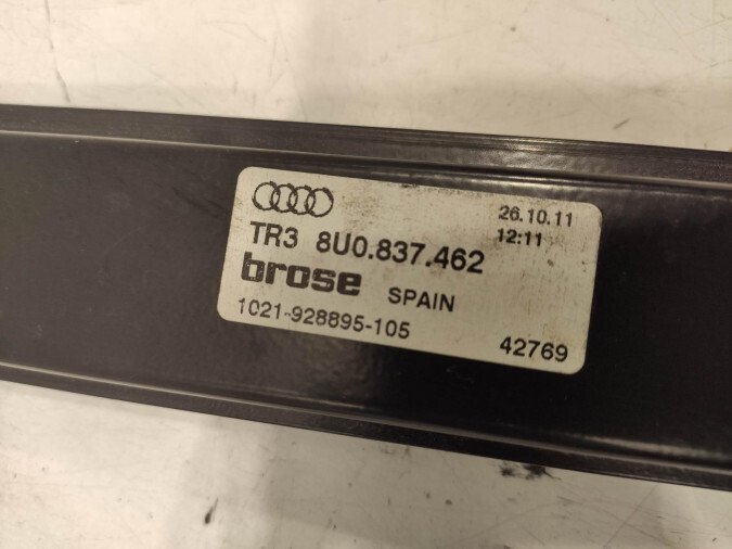 ELEVALUNAS DELANTERO DERECHO AUDI Q3 2011