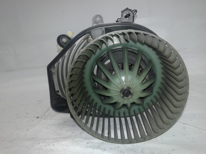 MOTOR DEL CALENTADOR SO AUDI A4 2001