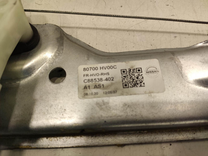 ELEVALUNAS DELANTERO DERECHO NISSAN QASHQAI 2020