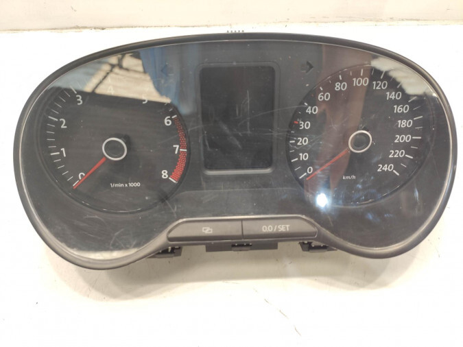 CUADRO INSTRUMENTOS VOLKSWAGEN POLO 2010