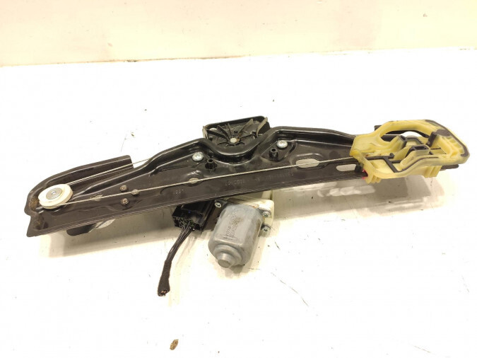 ELEVALUNAS TRASERO DERECHO VOLKSWAGEN GOLF 2020