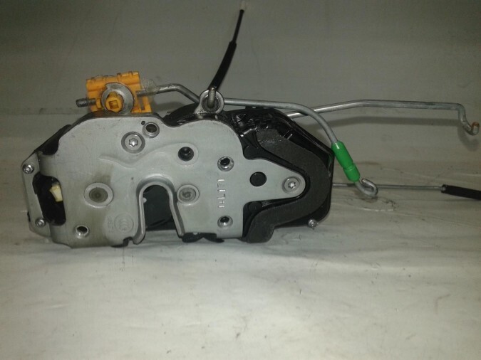 CERRADURA PUERTA DELANTERA IZQUIERDA OPEL ASTRA 2015