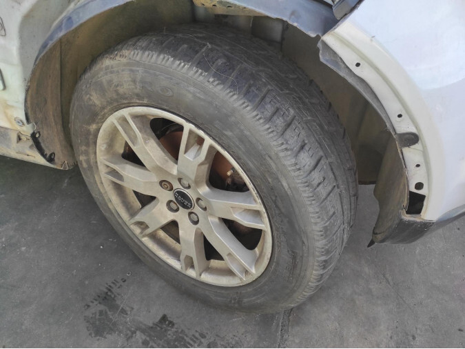 Pinza de Freno VOLKSWAGEN TIGUAN 2015