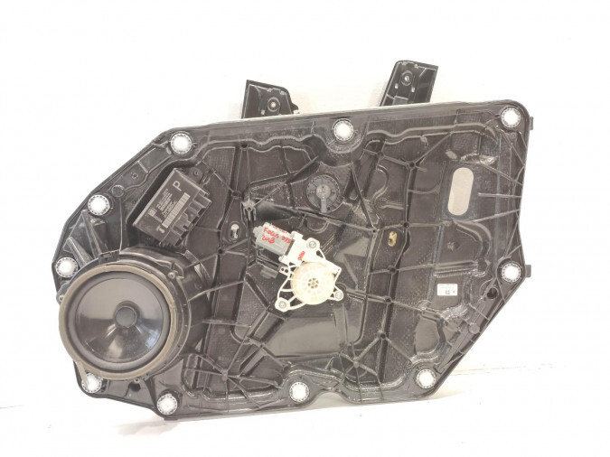 ELEVALUNAS DELANTERO DERECHO FORD FOCUS 2018