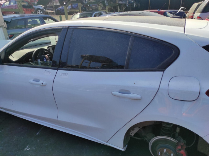 ELEVALUNAS TRASERO IZQUIERDO FORD FOCUS 2018