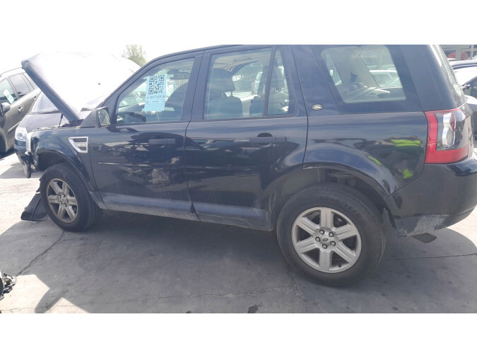 REJILLA DELANTERA LAND ROVER FREELANDER 2010