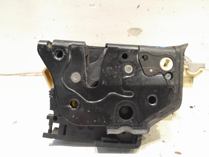 CERRADURA PUERTA DELANTERA DERECHA VOLKSWAGEN PASSAT 2007