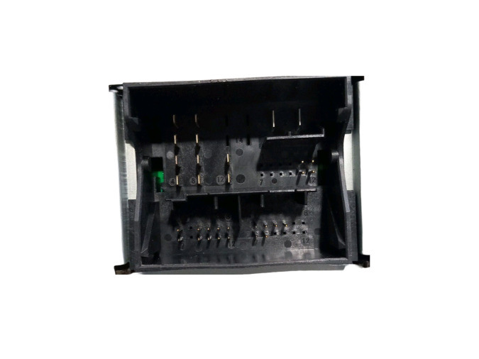 SISTEMA DE AUDIO SEAT TOLEDO 2016