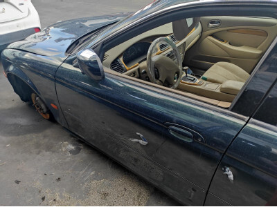 PUERTA DELANTERA IZQUIERDA JAGUAR S TYPE 2000