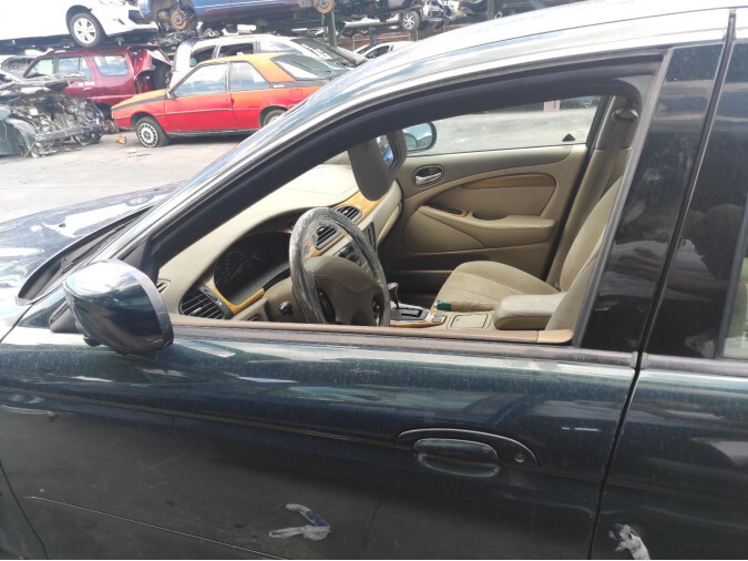 PUERTA DELANTERA IZQUIERDA JAGUAR S TYPE 2000