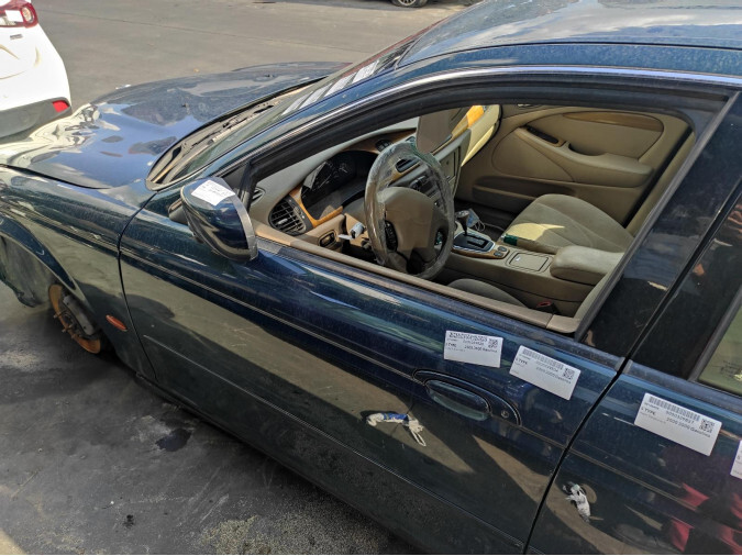 CERRADURA PUERTA DELANTERA IZQUIERDA JAGUAR S TYPE 2000