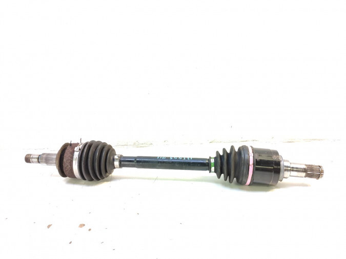 TRANSMISION DELANTERA IZQUIERDA MAZDA 3 2014