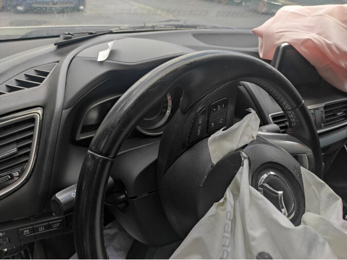 Volante MAZDA 3 2014