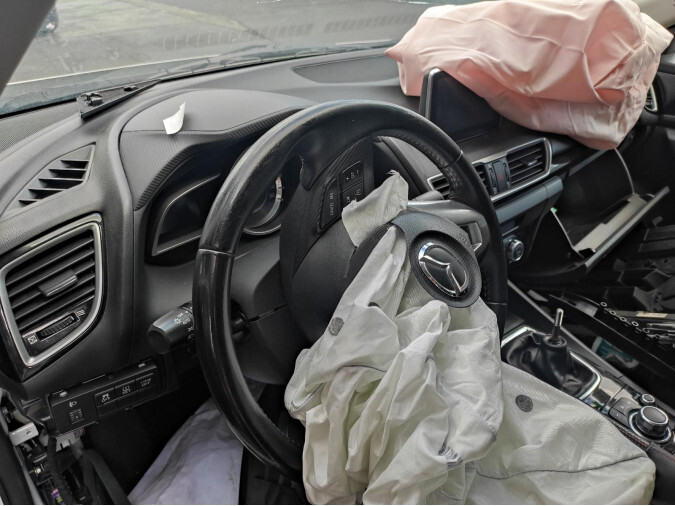 Volante MAZDA 3 2014