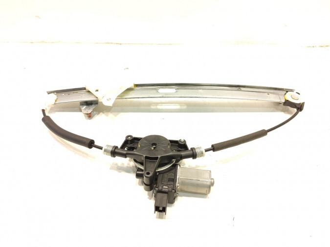 ELEVALUNAS DELANTERO DERECHO MAZDA 3 2014