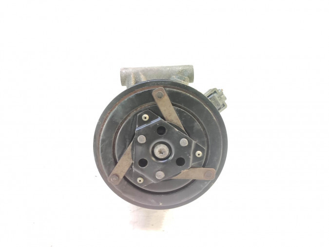 COMPRESOR AIRE ACONDICIONADO RENAULT MEGANE 2004