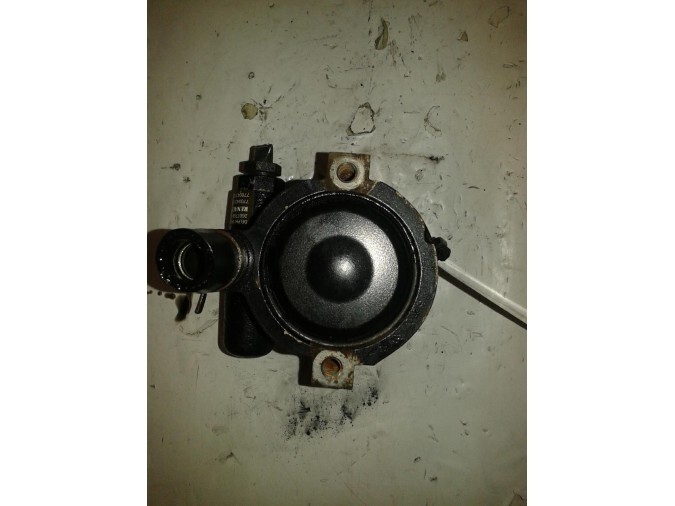 BOMBA SERVODIRECCION RENAULT LAGUNA 1999