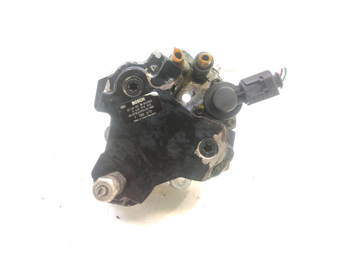 BOMBA INYECCIÓN BMW SERIE 3 2002