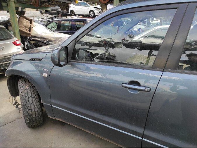 PUERTA DELANTERA IZQUIERDA SUZUKI GRAND VITARA 2008