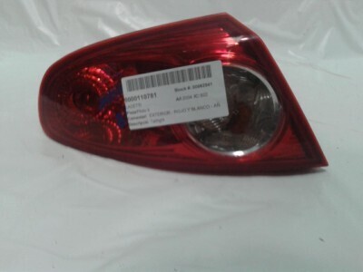 PILOTO TRASERO IZQUIERDO DAEWOO LACETTI 2004