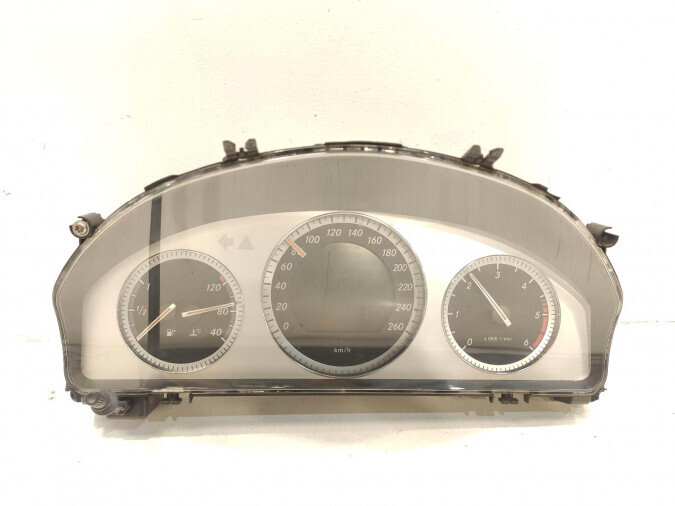 CUADRO INSTRUMENTOS MERCEDES C CLASS 2008