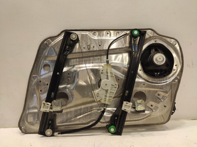 ELEVALUNAS DELANTERO IZQUIERDO MERCEDES C CLASS 2008