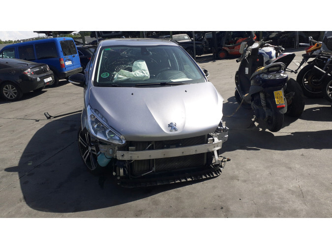 PILOTO TRASERO DERECHO PEUGEOT 208 2019