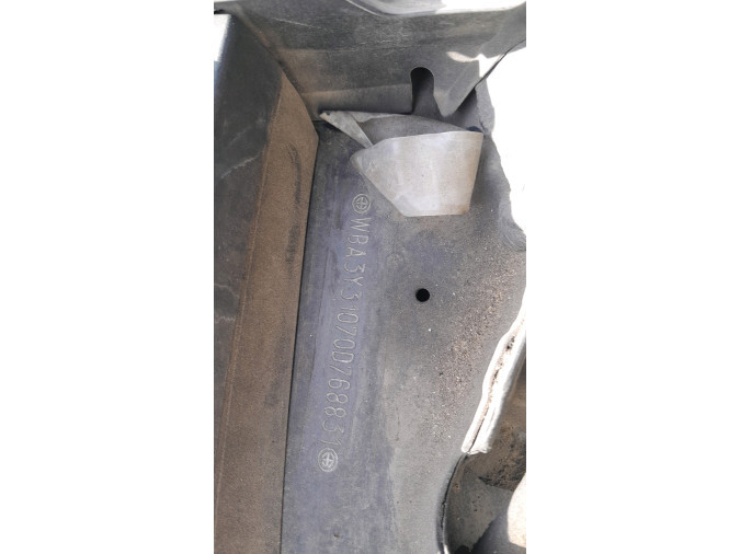 CAJA FUSIBLES DL. BMW 320D 2014