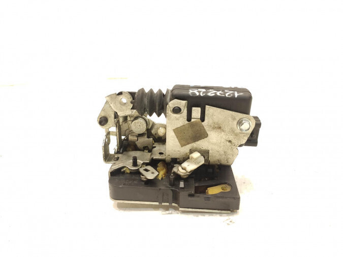 CERRADURA PUERTA TRASERA DERECHA DACIA SANDERO 2011
