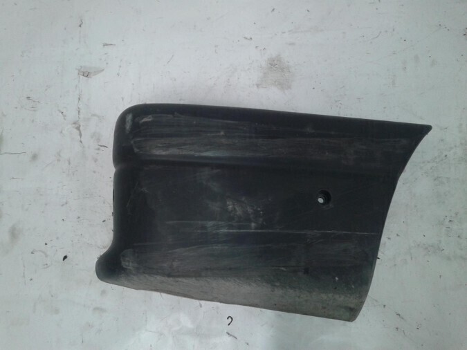 PUNTA PARAGOLPES  TRASERA DERECHA  RENAULT MASTER REBEL 2010
