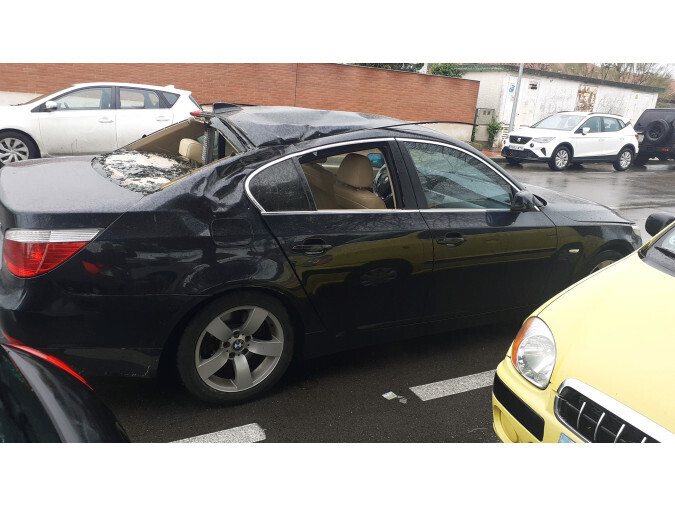 FARO ANTINIEBLA IZQUIERDO BMW 523I 2006