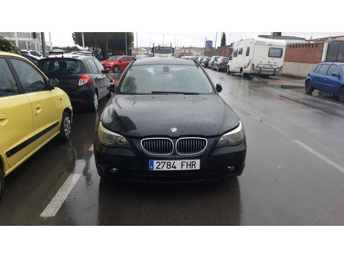 FARO ANTINIEBLA IZQUIERDO BMW 523I 2006