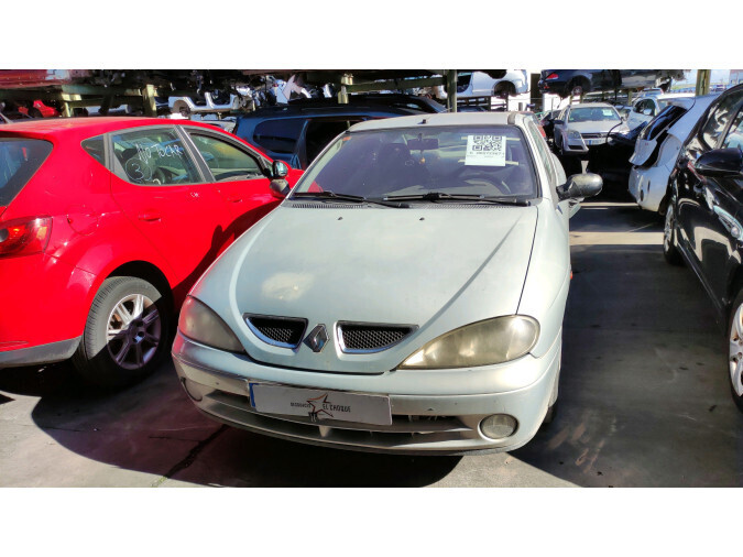 Radiador motor RENAULT MÉGANE 2000
