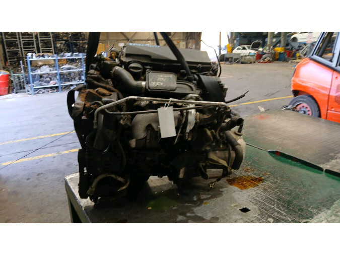 Motor PEUGEOT 206 2003