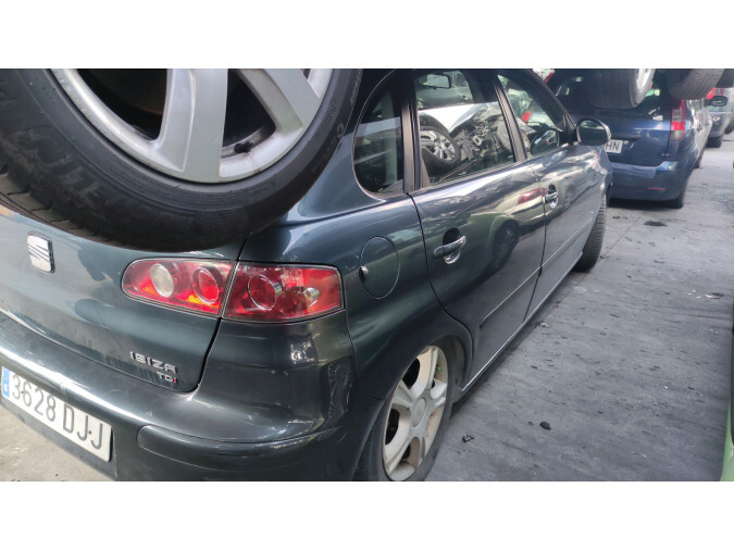 PILOTO TRASERO DERECHO EXTERIOR SEAT IBIZA 2005